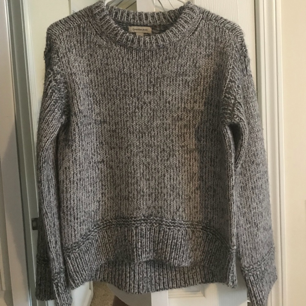 Knit sweater